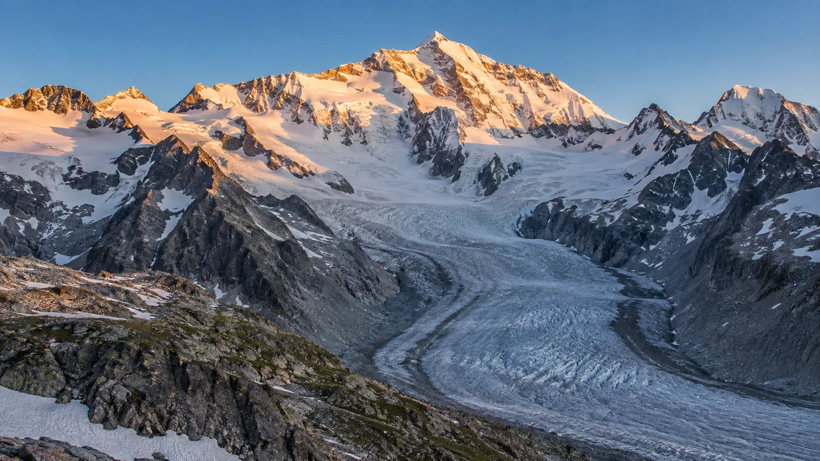 Der Großglockner mit dem Pasterze-Gletscher im Nationalpark Hohe Tauern